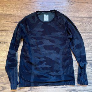 Athleta Girl Long-Sleeve Camo Top XXL/16